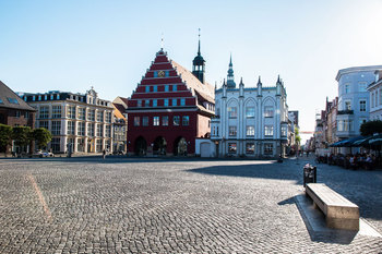 Marktplatz in Greifswald © Stefan Kretzschmar