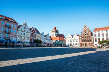 Marktplatz in Greifswald © Stefan Kretzschmar