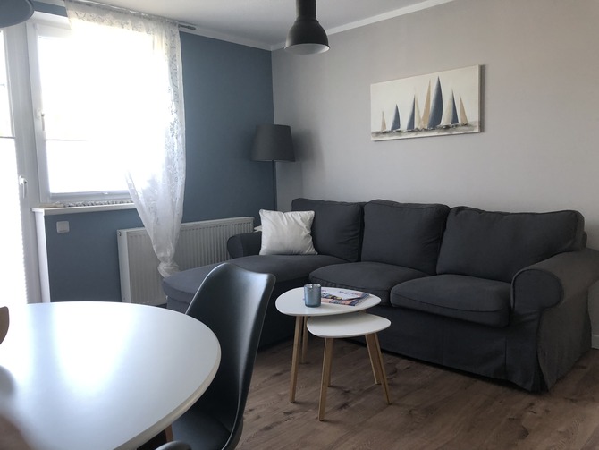 Ferienwohnung in K&uuml;hlungsborn - Kr&uuml;ger - gem&uuml;tliche Eckcouch