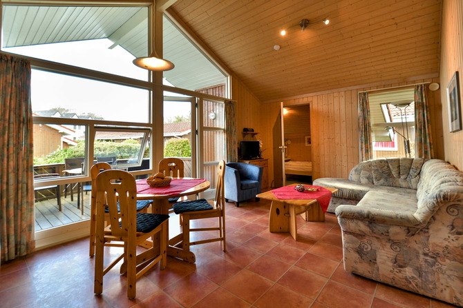 Ferienhaus in Pelzerhaken - Am Waldrand Haus C - Gro&szlig;z&uuml;giger Wohnraum