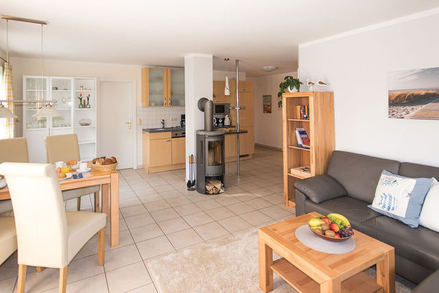 Ferienwohnung in Ostseeheilbad Zingst - Ostseebrise / Reetdach 2 - Bild 2