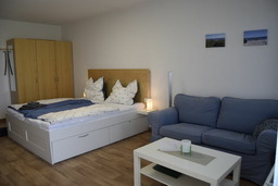 Ferienwohnung in Holm - GLAN GbR: Ferienapp. "Steuerbord" (Nr. 213) im "Haus Kiel"