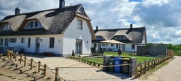 neben Wismar FH"FaJuKa" Strandnah mit Wallbox