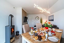 Fewo R&auml;uberh&ouml;hle by Seeblick Ferien ORO, Kamin, Sauna, Dusche