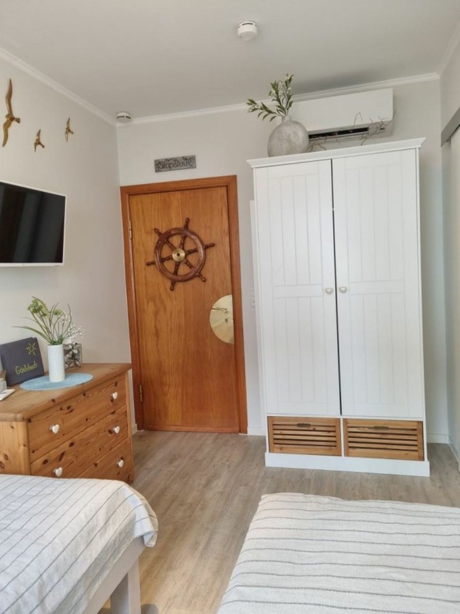 Ferienwohnung in Grömitz - Haus Solymar - Kleiderschrank