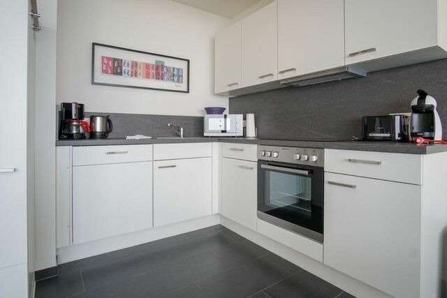 Ferienwohnung in Gro&szlig;enbrode - Haus "Zur Mole", Wohnung 13 "Meerblick" - Bild 9