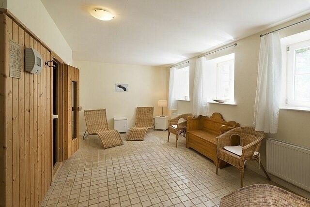 Ferienwohnung in Neuenkirchen (R&uuml;gen) - R&uuml;gen Ferienwohnung 8 am Wasser Gut Grubnow mit WLAN und Sauna - Bild 9