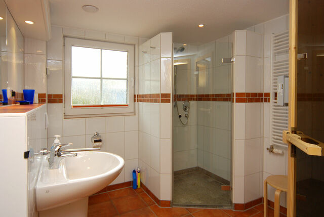 Ferienhaus in Ostseeheilbad Zingst - Walfisch - Bild 3