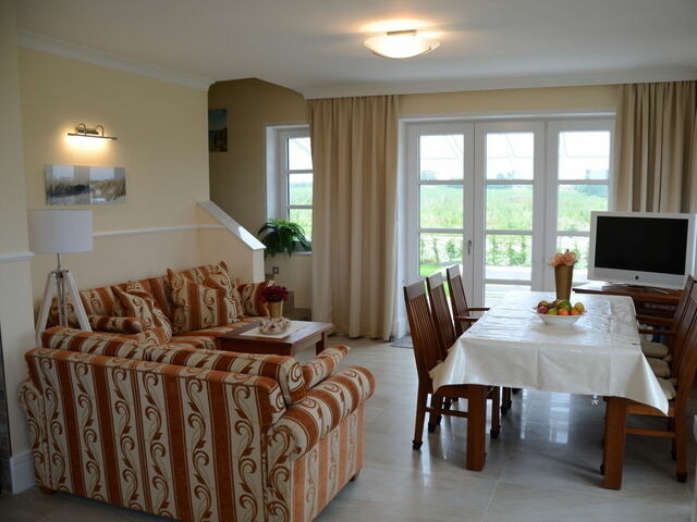 Ferienhaus in Gro&szlig; Schwansee - Ferienhaus "Strandvilla Deluxe" - Bild 2